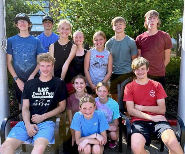 No home track, no problem for Calhoun, Wirt